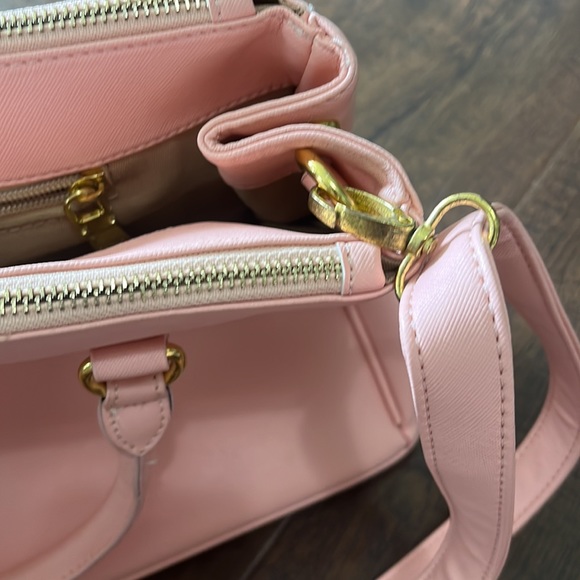 Faux Pink handbag - Picture 7 of 9